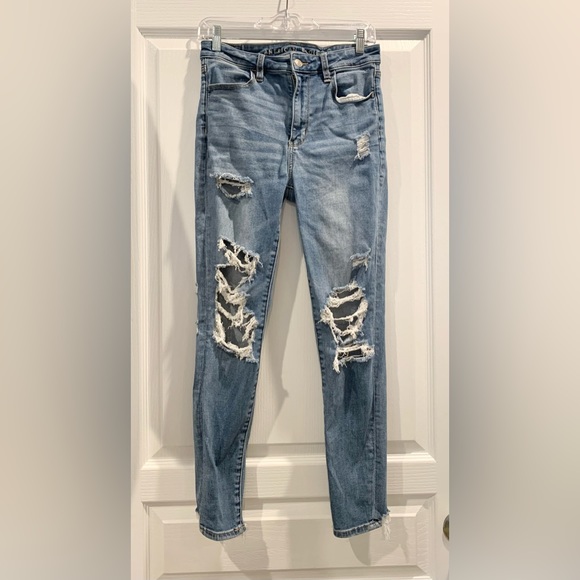 AEO AMERICAN EAGLE OUTFITTERS DISTRESS RIP jeans women’s size 8 - Picture 15 of 17